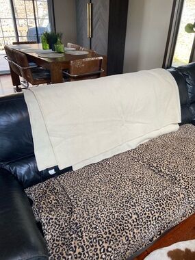 Pendleton Cream wool blanket throw